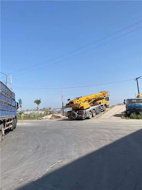 龙湾区25吨吊车的租赁价格大概是多少？